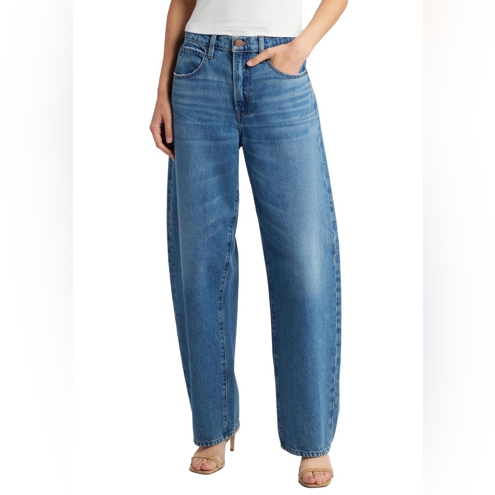 Frame Low Slung Barrel Jeans in Caramia